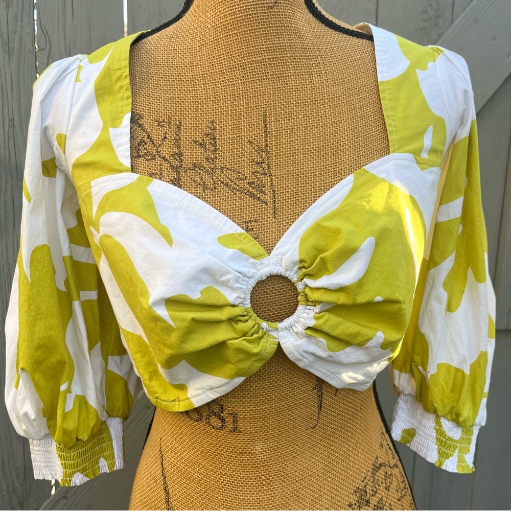 Future Collective Smocked Cotton Crop Top Tropical Floral Hawaiian Size XXL - Picture 2 of 14